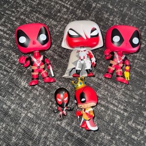 Funko Deadpool Arachnight bundle